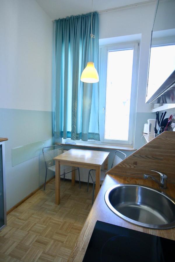 Moderne Studio Apartments Und 4 Zimmer Wohnungen In Oberhausen, Ideal Fuer Geschaeftsreisende Und Monteure Exterior photo